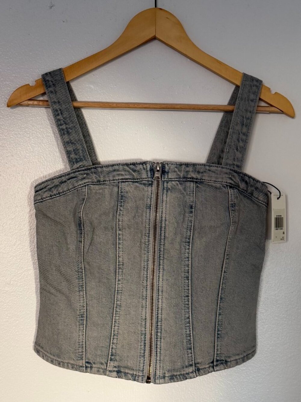 NWT LEVI'S SCULPTED BUSTIER IN SIZE SMALL - Picture 6 of 6